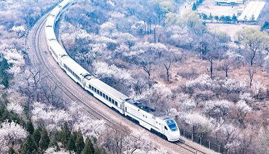 當(dāng)下涂料行業(yè)和企業(yè)面臨的機遇與挑戰(zhàn)